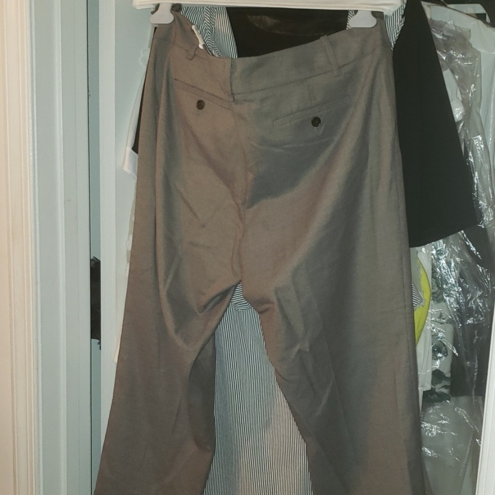 Pants - Picture 3 of 4